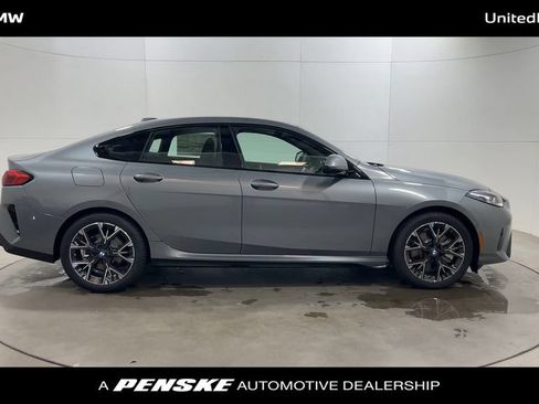 Used 2026 BMW 228i w/ Technology Package FWD image 9