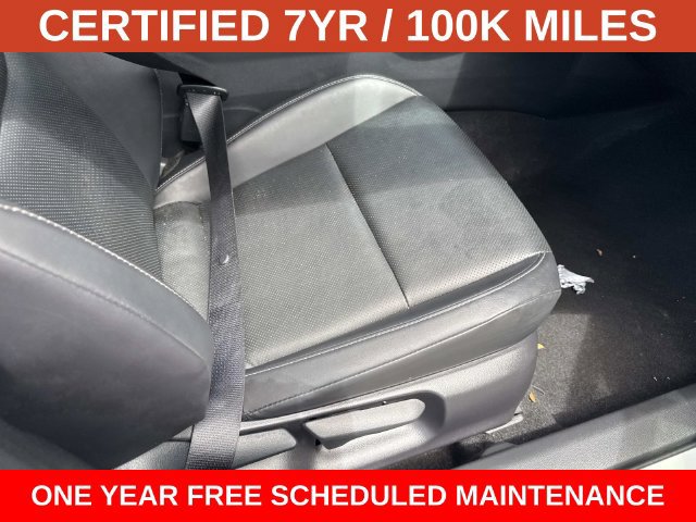 Used 2024 Toyota Prius XLE AWD/4WD image 10