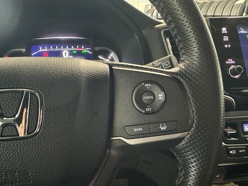 Used 2023 Honda Passport EX-L image 12