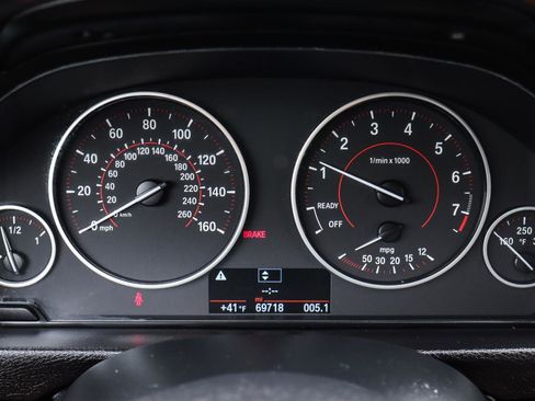 Used 2018 BMW 330i Sedan image 6