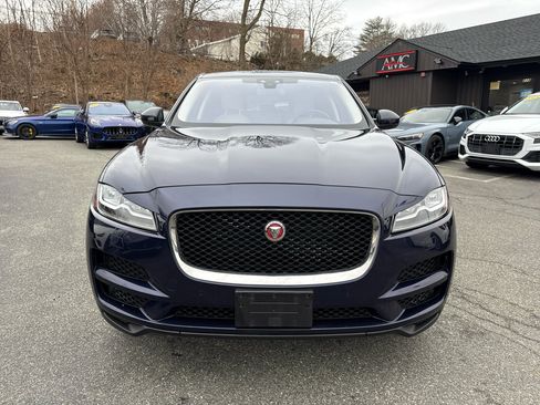 Used 2017 Jaguar F-PACE Prestige image 8