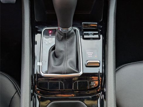 New 2026 Jeep Compass Latitude image 19