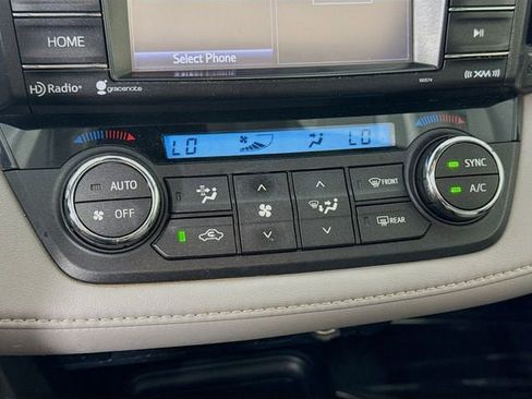 Used 2018 Toyota RAV4 XLE image 15