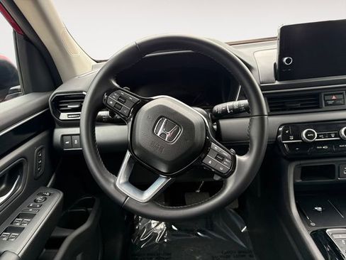 Certified 2025 Honda Pilot EX-L image 12