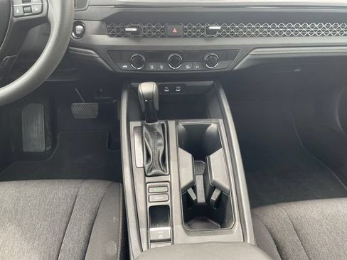 Used 2024 Honda Accord EX image 11