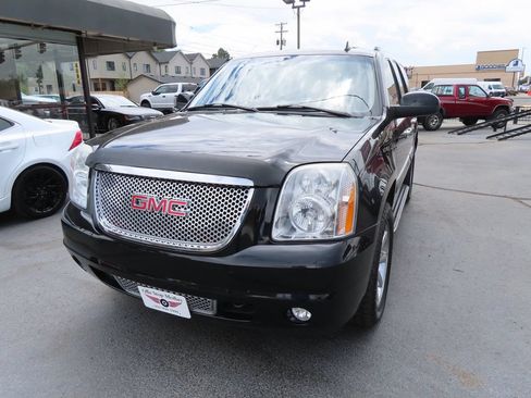 Used 2008 GMC Yukon Denali AWD/4WD image 11