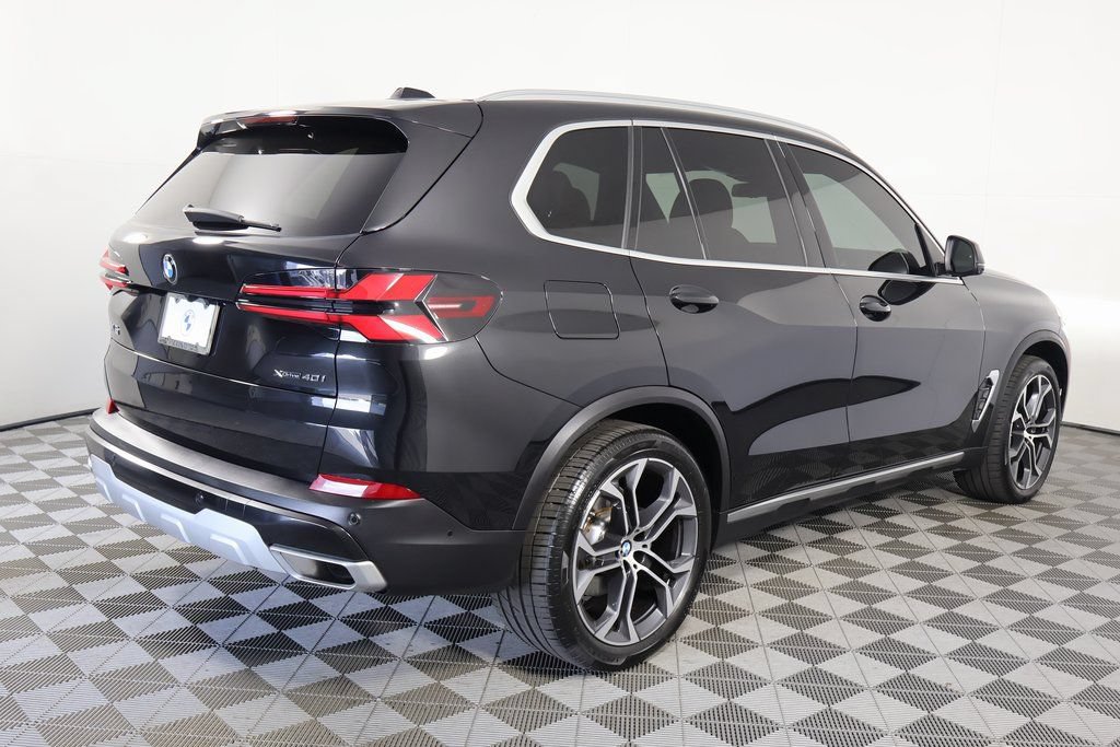 Certified 2025 BMW X5 xDrive40i w/ Premium Package AWD/4WD image 4