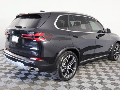 Used 2025 BMW X5 xDrive40i w/ Premium Package AWD/4WD image 4