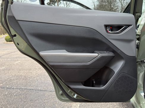 Used 2024 Subaru Crosstrek 2.5i Limited image 16