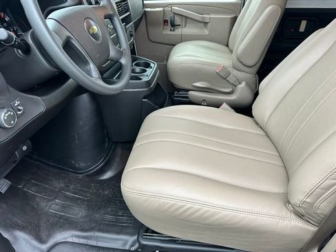 New 2025 Chevrolet Express 2500 image 6