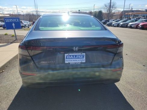 Used 2025 Honda Accord SE image 4
