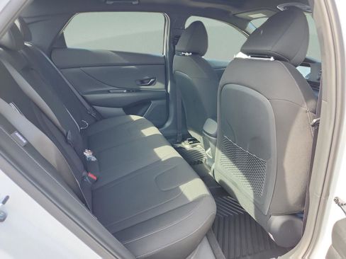 New 2026 Hyundai Elantra SEL Sport Premium FWD image 18