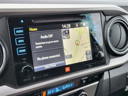 Used 2017 Toyota Tacoma Limited w/ Tow Package image 21