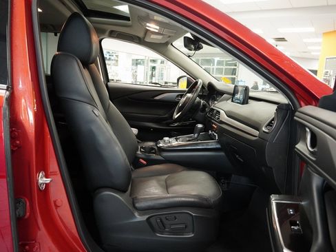 Used 2019 MAZDA CX-9 Touring w/ Touring Premium Package image 28