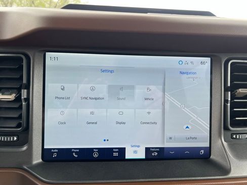 Used 2024 Ford Bronco Outer Banks image 32