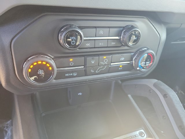 Used 2022 Ford Bronco Big Bend AWD/4WD image 29
