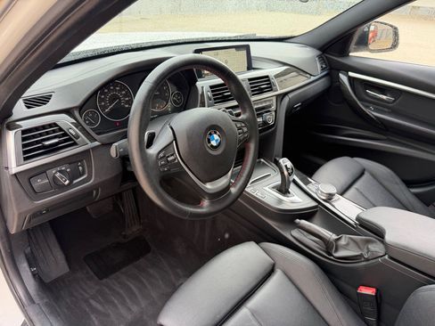 Used 2018 BMW 330i xDrive Sedan AWD/4WD image 6