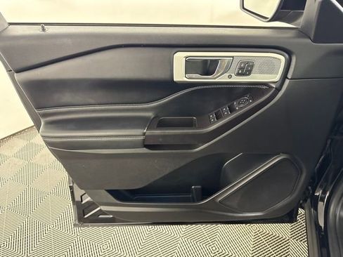 Used 2020 Ford Explorer ST w/ ST Street Pack image 20