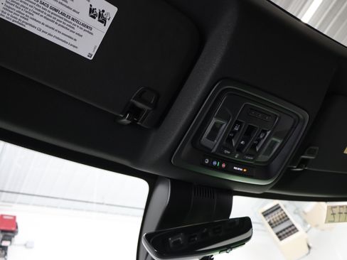 Used 2024 Chevrolet Silverado 3500 High Country w/ High Country Premium Package AWD/4WD image 12