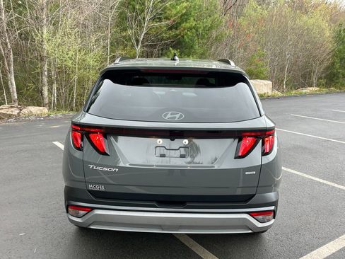 Used 2025 Hyundai Tucson SEL AWD/4WD image 4