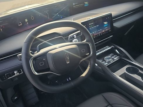 New 2026 Lincoln Nautilus Premier w/ Equipment Group 102A AWD/4WD image 6