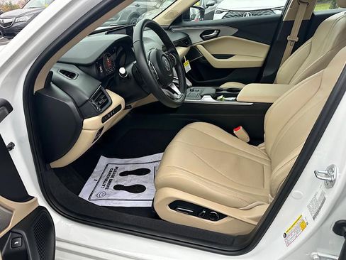 Certified 2025 Acura TLX w/ Technology Package image 19