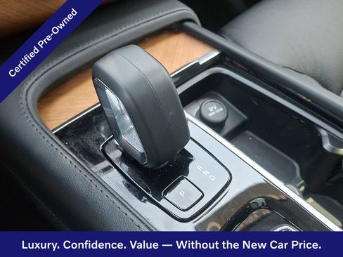 Certified 2024 Volvo XC90 B6 Plus w/ Protection Package AWD/4WD image 16