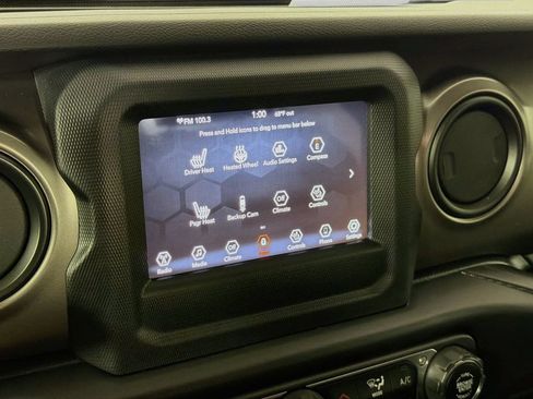 Used 2021 Jeep Wrangler Unlimited Sport AWD/4WD image 14