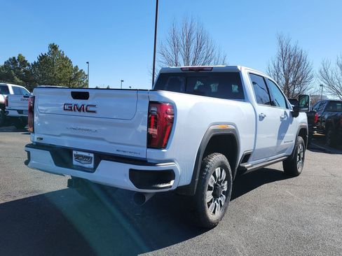 New 2026 GMC Sierra 2500 Denali w/ Denali Reserve Package AWD/4WD image 3