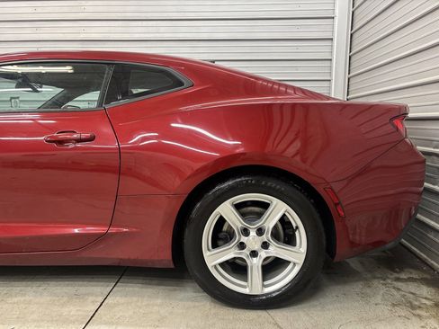 Used 2017 Chevrolet Camaro LT image 6