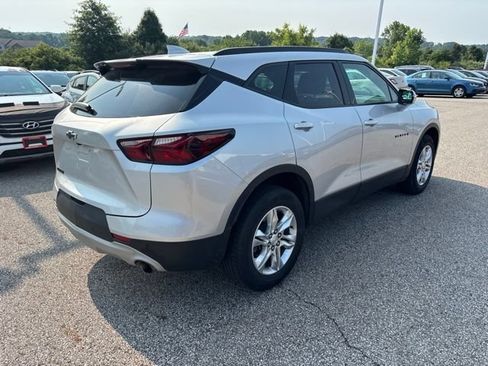 Used 2021 Chevrolet Blazer LT FWD image 3