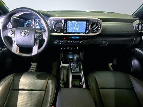 Used 2021 Toyota Tacoma Limited w/ Nightshade Package image 8