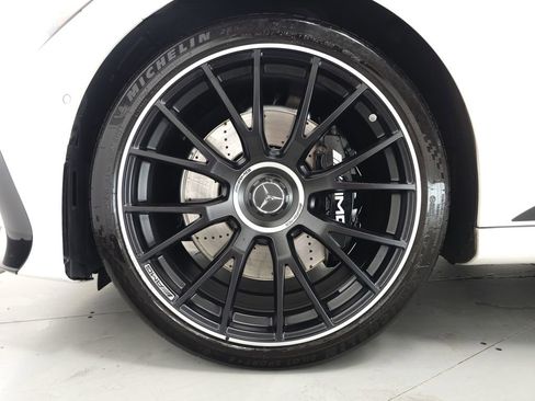 Certified 2025 Mercedes-Benz E 53 AMG e 4MATIC Sedan w/ Driver Assistance Package image 36
