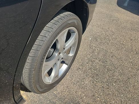Used 2012 Toyota Venza XLE w/ XLE Premium Pkg FWD image 9