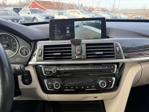 Used 2017 BMW 330i Gran Turismo xDrive image 24