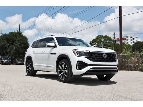 Used 2024 Volkswagen Atlas SEL Premium R-Line AWD/4WD image 1