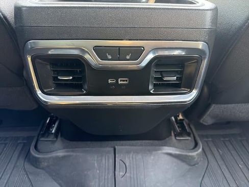 Used 2023 GMC Sierra 1500 SLT w/ SLT Premium Package AWD/4WD image 21