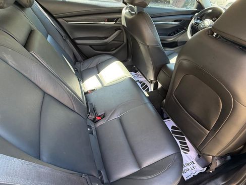 Used 2024 MAZDA MAZDA3 s FWD image 20