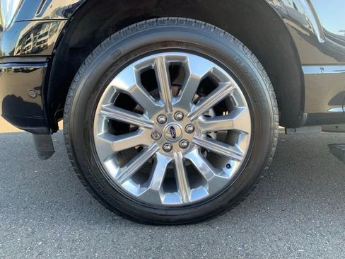 Used 2023 Ford F150 Limited image 10