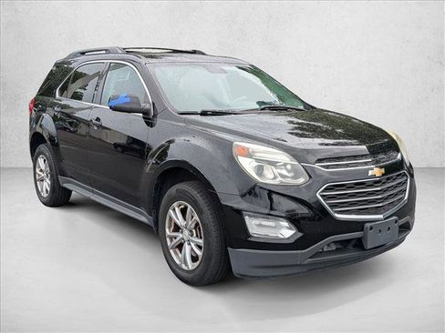 Used 2017 Chevrolet Equinox LT w/ Convenience Package FWD image 4