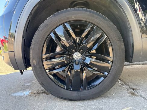 Used 2019 Volkswagen Atlas SEL AWD/4WD image 28