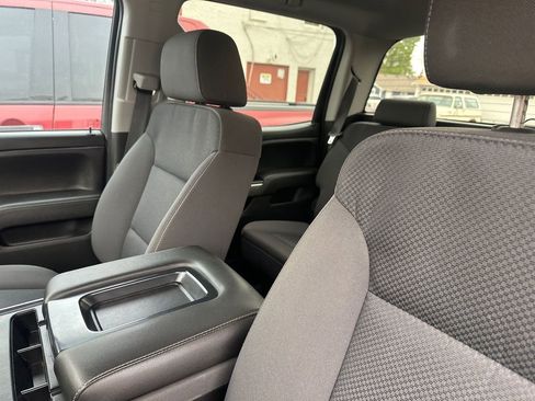 Used 2018 Chevrolet Silverado 1500 LT w/ Texas Edition AWD/4WD image 28