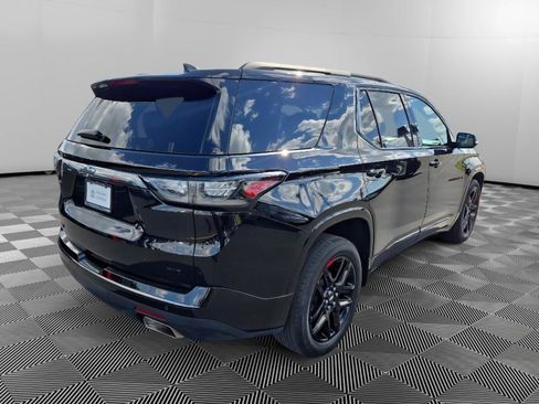 Used 2020 Chevrolet Traverse Premier w/ Redline Edition AWD/4WD image 7