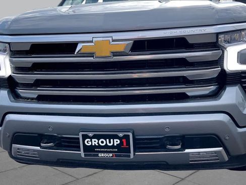 Used 2024 Chevrolet Silverado 1500 High Country AWD/4WD image 30