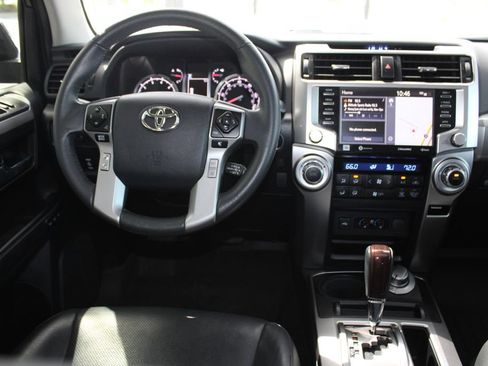 Certified 2020 Toyota 4Runner Limited AWD/4WD image 2
