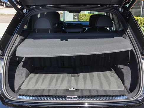 Certified 2024 Audi Q3 2.0T Premium w/ Convenience Package image 24