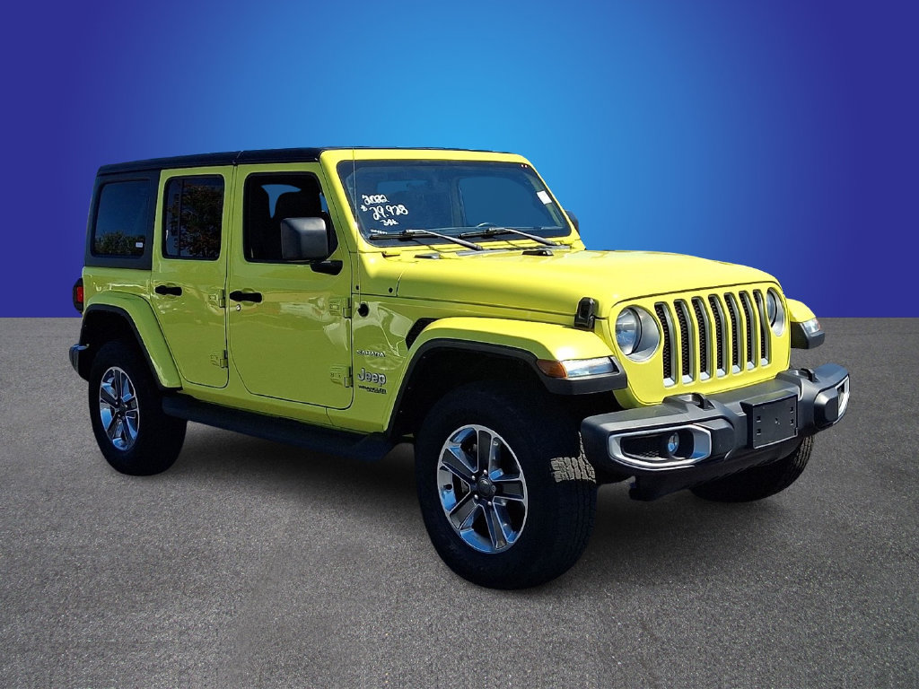 Used 2022 Jeep Wrangler Unlimited Sahara w/ Cold Weather Group AWD/4WD image 3