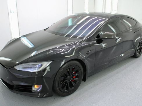 Used 2017 Tesla Model S 75D image 5