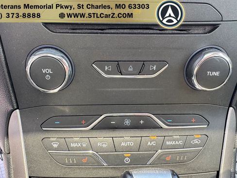 Used 2016 Ford Edge SEL w/ Equipment Group 201A FWD image 14