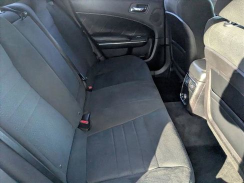 Used 2014 Dodge Charger R/T image 18